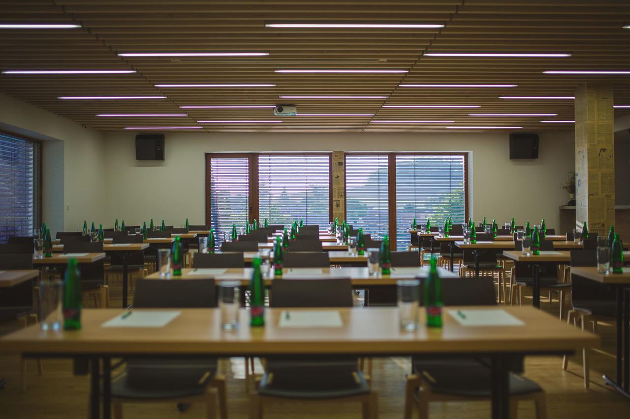 Statek Ceska Lipa Myslovice Hotel Klatovy Luaran gambar