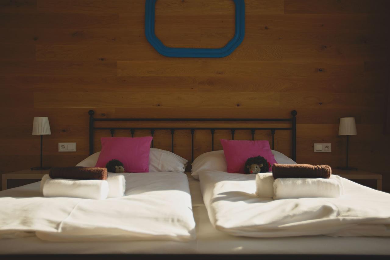 Statek Ceska Lipa Myslovice Hotel Klatovy Luaran gambar