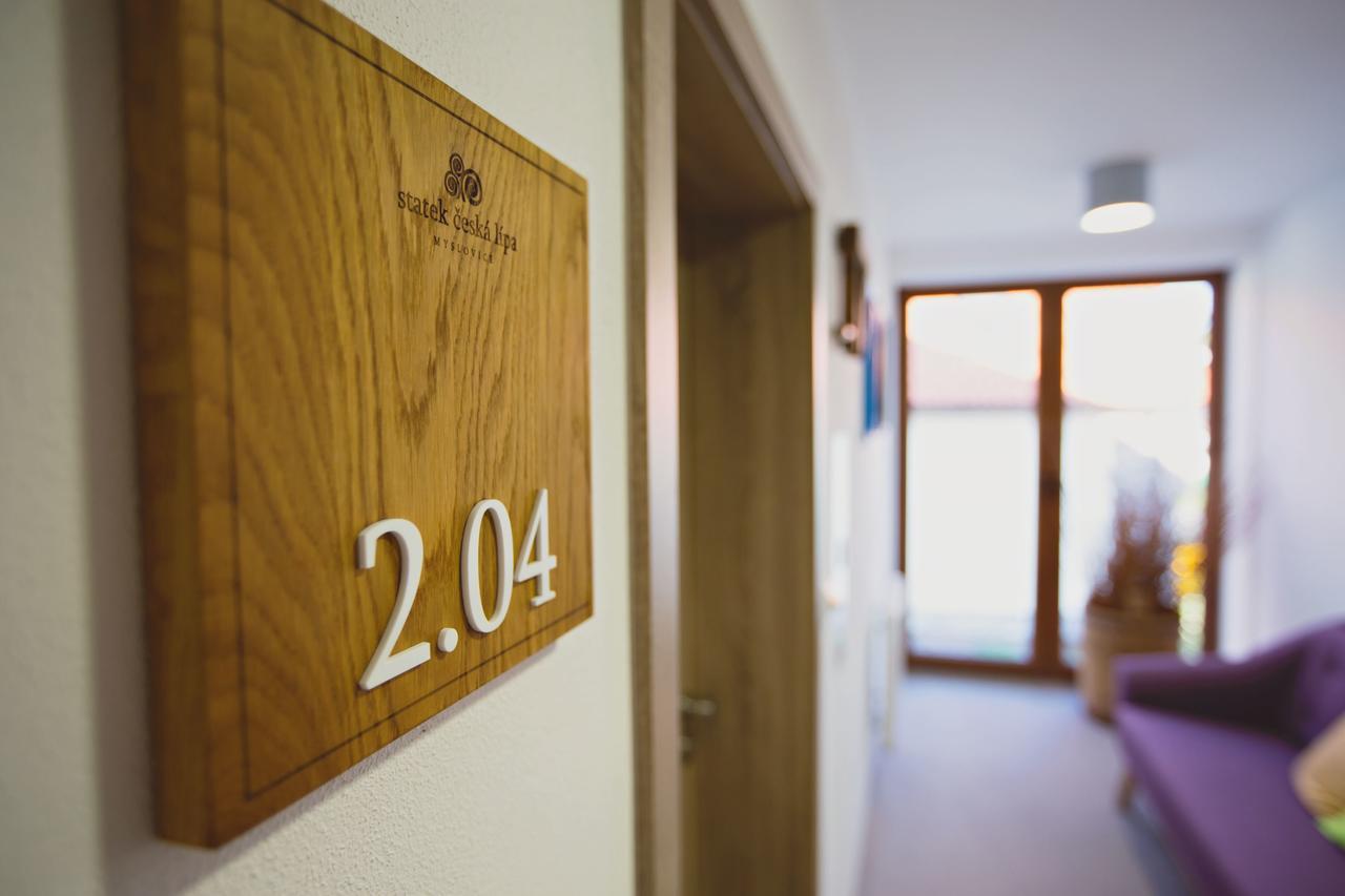 Statek Ceska Lipa Myslovice Hotel Klatovy Luaran gambar